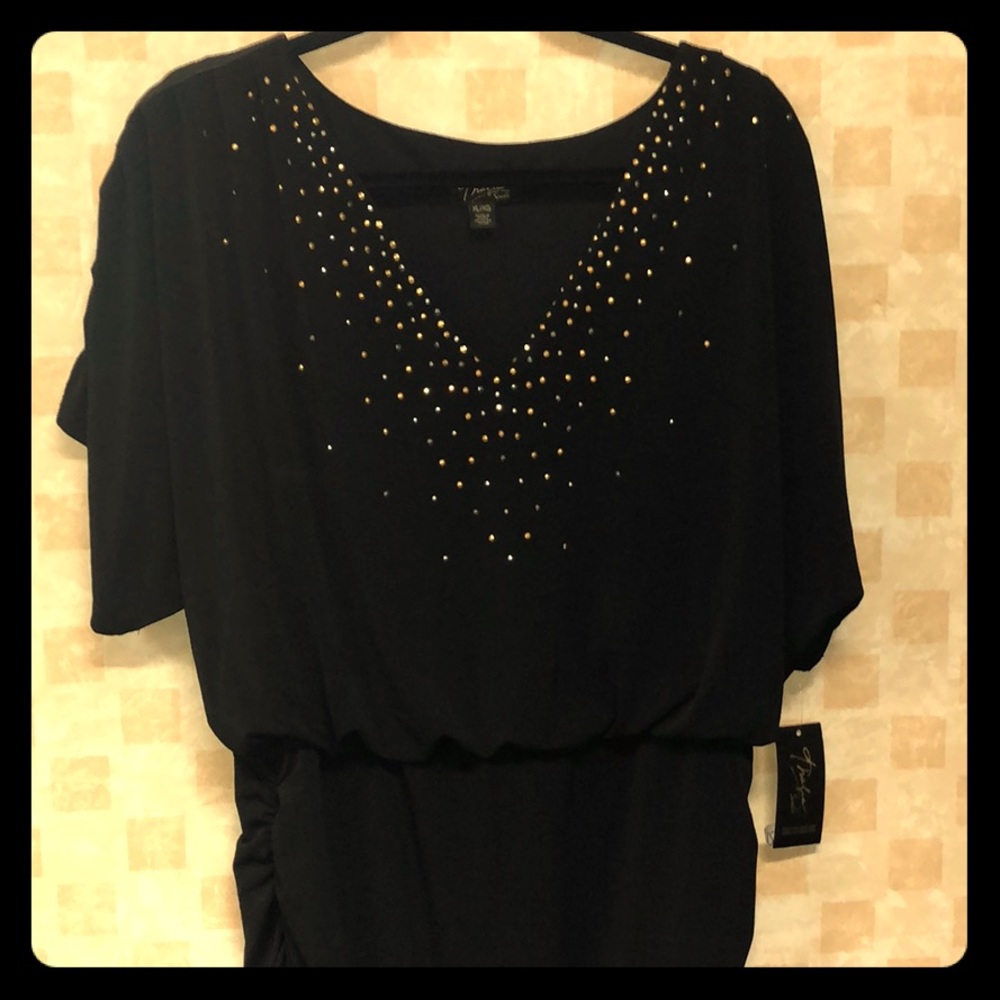 Thalía women’s black dress